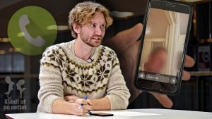 Journalist Mathias Hjort fra Fyens Stiftstidende konfronterer her 40-årig mand fra Fyn, der havde sendt mange seksuelle tilnærmelser til en ung pige, velvidende at hun kun var 13 år. Profilen vare fiktiv og oprettet af journalisten. Foto: Michael Bager Fotomontage: Wayne Southwell