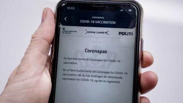 Coronapasset er afgørende i tirsdagens genåbning: Her er ...