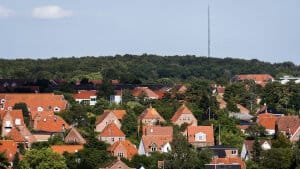 Boligmarkedet var brandvarmt under corona, men nu er gassen gået af ballonen. Det skyldes blandt andet de stigende renter. (Arkivfoto). Foto: Ida Marie Odgaard/Ritzau Scanpix