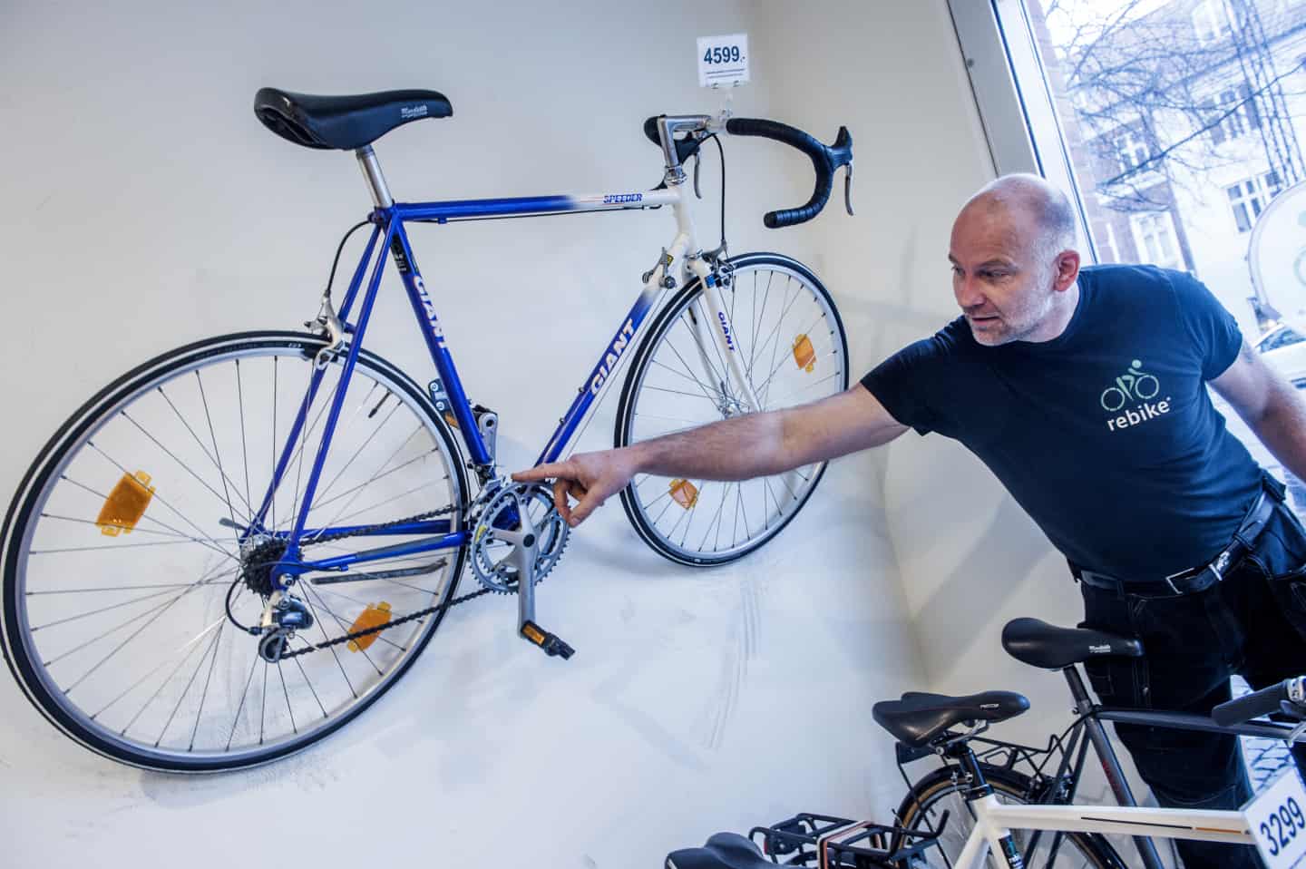 Nyt liv trætte jernheste: sælger 1.000 cykler om | hsfo.dk