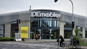 udkast Korridor Koncentration Horsens-butik tjener millioner på designmøbler | hsfo.dk