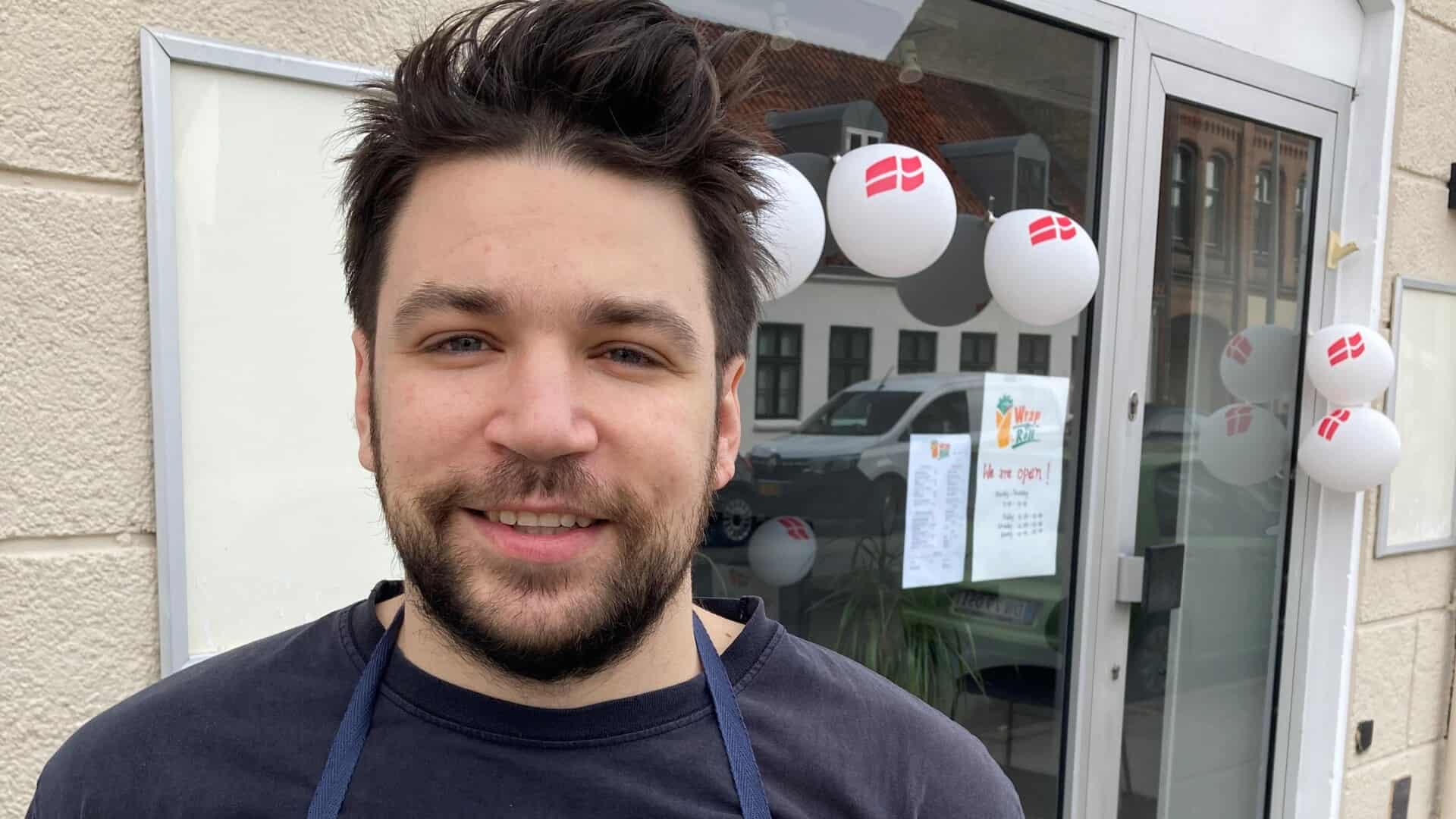 Luka Razum Luka droppede madvognen. Nu har han i stedet åbnet spisested | ugeavisen.dk
