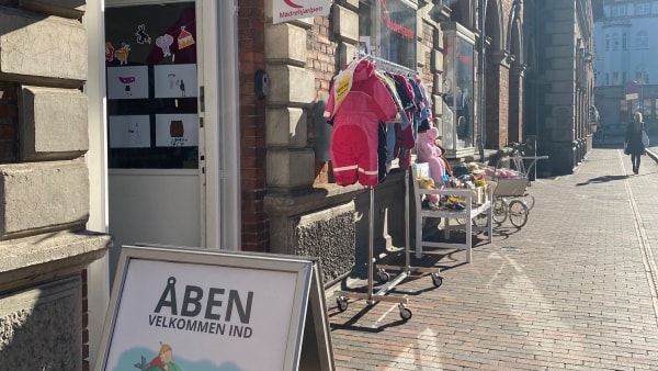 1 års Fødselsdag I Mødrehjælpens Butik I Svendborg Ugeavisendk 