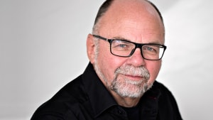 Journalist og tidl. direktør for TV 2 Østjylland Peter Kramer, Højbjerg, fylder 70 år søndag 22. november. Foto: Heine Pedersen