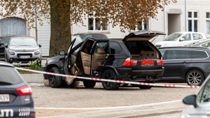 Ifølge politiets sigtelse forulykkede de fire yngre mænd fra Vejle på Nørretorv i Horsens med deres offer i bagagerummet tirsdag i sidste uge. Foto: Mads Dalegaard