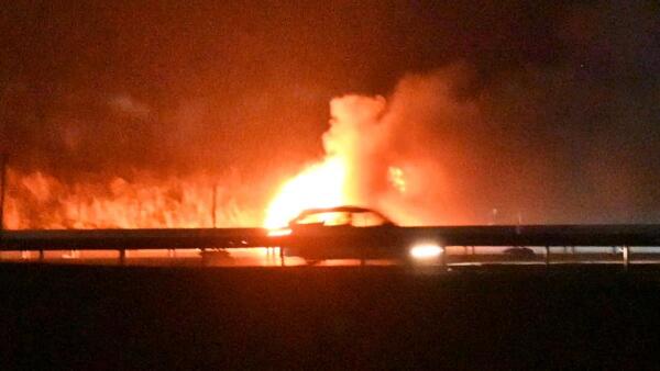 Bil udbrændt efter voldsomt uheld: Nu kommer politiet med opsang