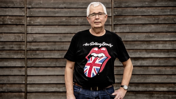67-årige Bent elsker stadig at gå til svedige rockkoncerter: Men efterhånden satser vi altid at få en siddeplads | jv.dk