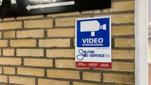 Skole indfører mere overvågning - også af eleverne: - Det skal ...