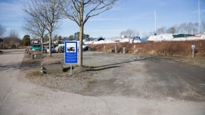 De 13 autocamperpladser på Middelfart Marina er lige nu de facto ikke autocamperpladser, da Middelfart Kommune har stoppet driften. Arkivfoto: Jonathan Møller Nielsen