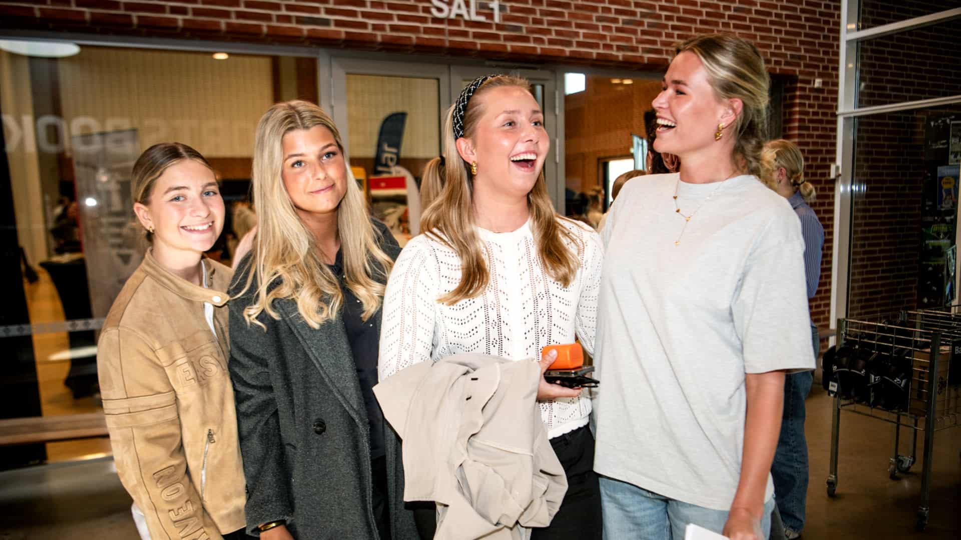Drømme, sabbatår og store spørgsmål i Folkesalen | ugeavisen.dk