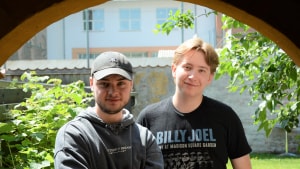 Duoen Ludwig og Simon leverer årets hyldestsang til brunsvigeren. Arkivfoto: David Bernicken