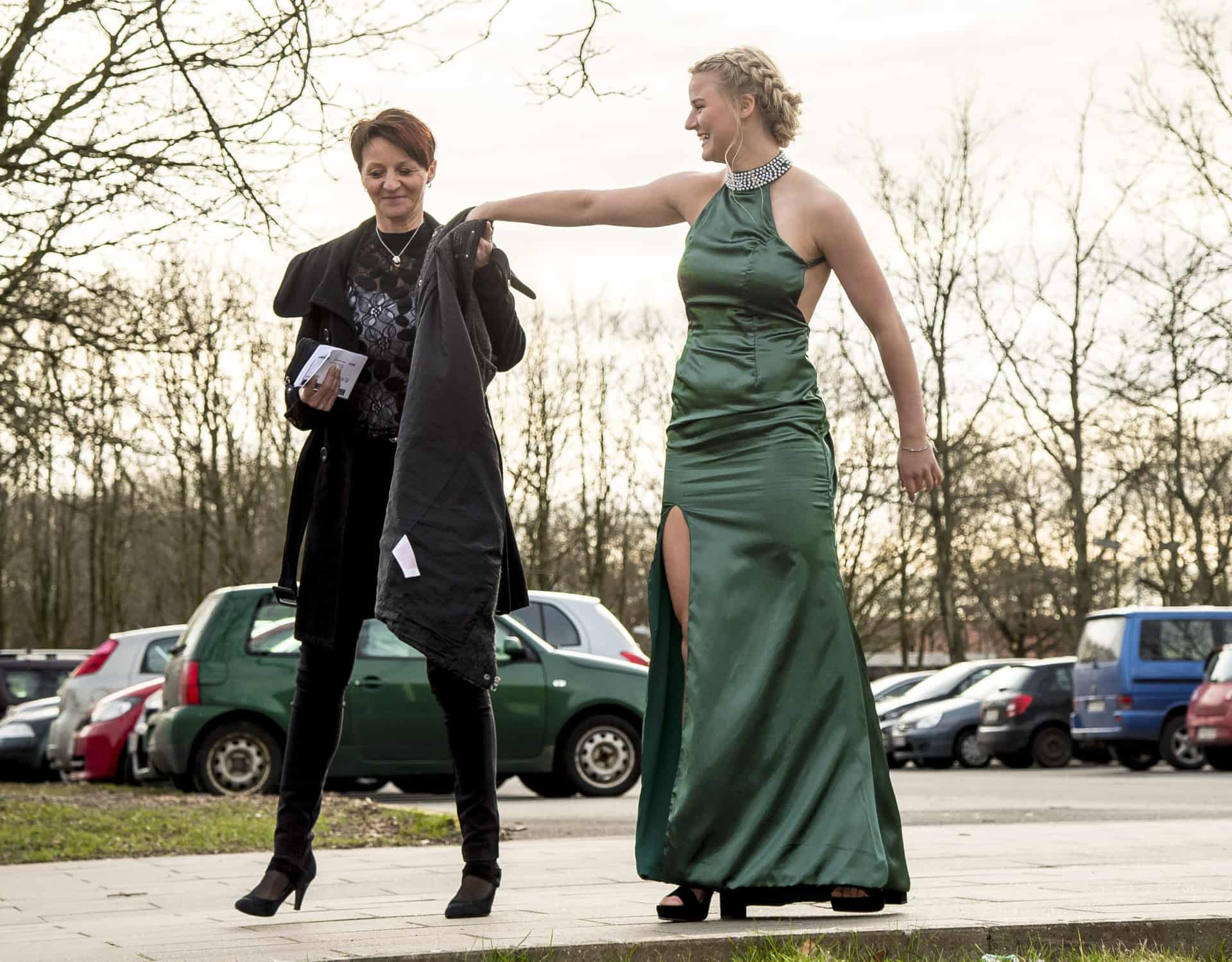 se-billederne-gallafest-p-varde-gymnasium-ugeavisen-dk