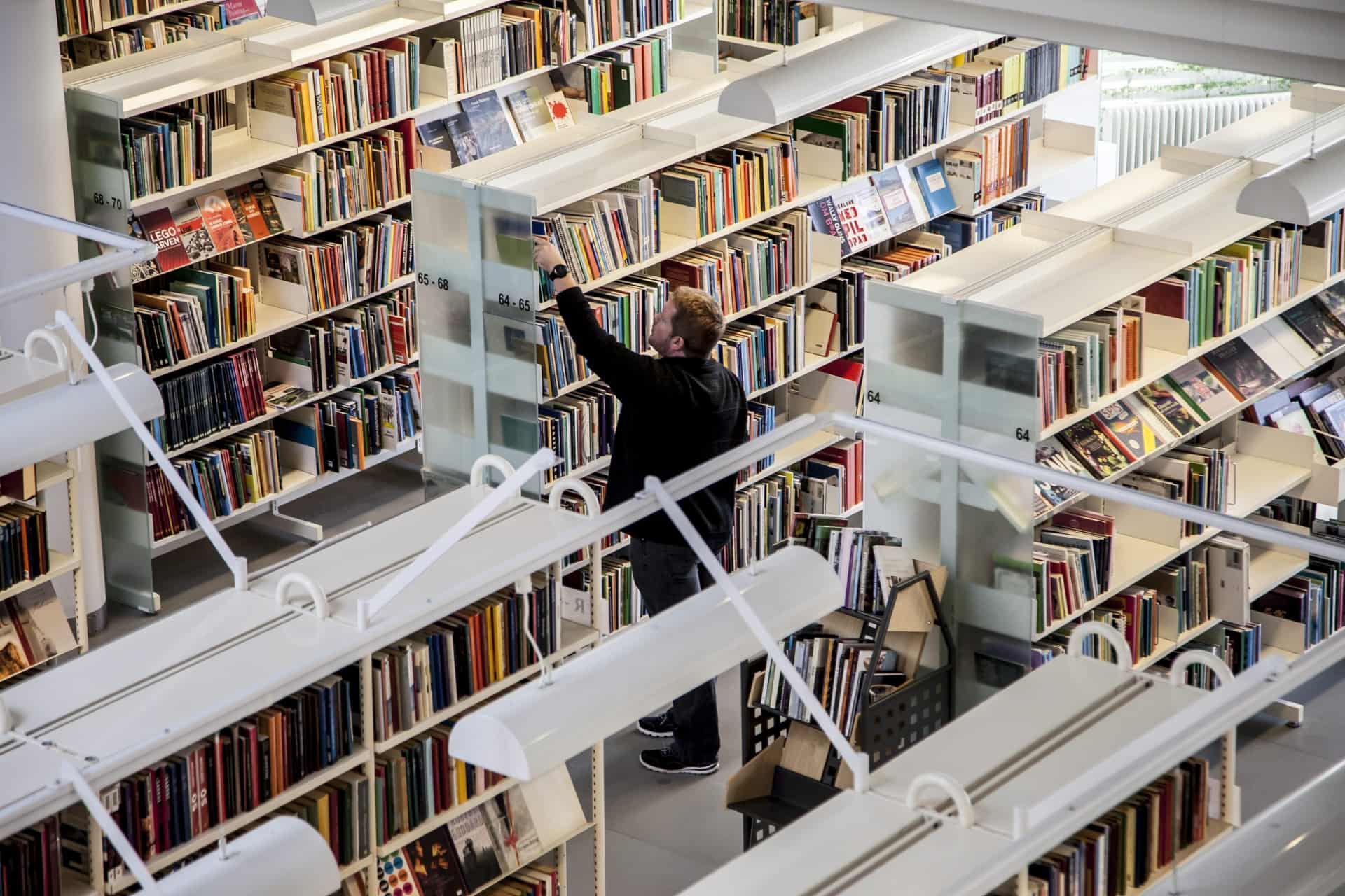 Biblioteker kan benyttes 24/7 ugeavisen.dk
