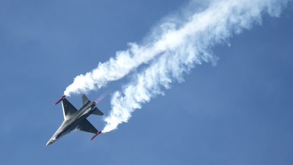 F-16 træningsmission over Nordsøen måtte afbrydes