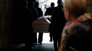 De Konservatives afdøde formand Søren Pape Poulsen bisættes fra Viborg Domkirke lørdag den 9. marts 2024. Pape, som var tidligere borgmester i Viborg, døde i en alder af 52 år efter en hjerneblødning 2. marts. Foto: Bo Amstrup/Ritzau Scanpix