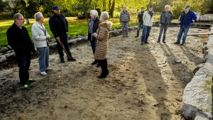 De frivillige går i nær fremtid i gang med genopførelsen af bagehuset ved Jollmands Gård. Det er kun fundamentet, som eksiterer i dag. Arkivfoto: Timo Battefeld