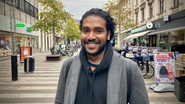 Sarath fra Aarhus vil hjælpe det lokale butiksliv – har skabt en platform, hvor du kan spare penge