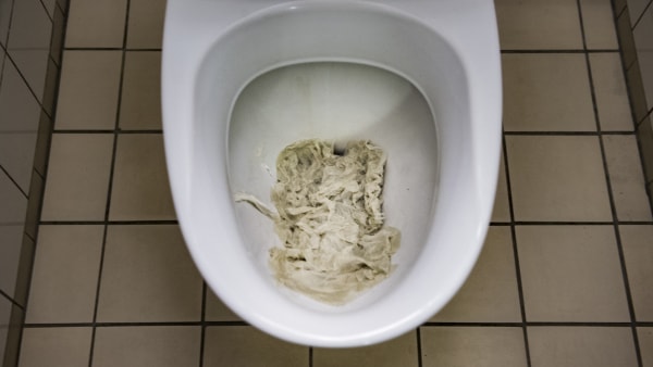 Uhumske toiletter kan give tis bukserne stiften.dk