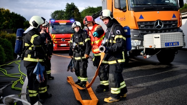 Brand i rækkehus på villavej | jv.dk