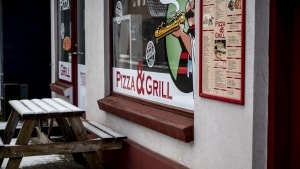 Skimmel og indtørrede Sønderjysk pizzeria får sur smiley og bøde på 7000 kroner | jv.dk