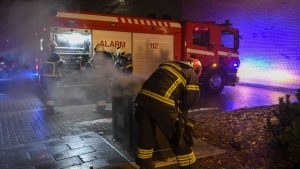 TrekantBrand rykkede onsdag aften ud til tre containerbrande i Løget-området. Foto: Flemming Larsen