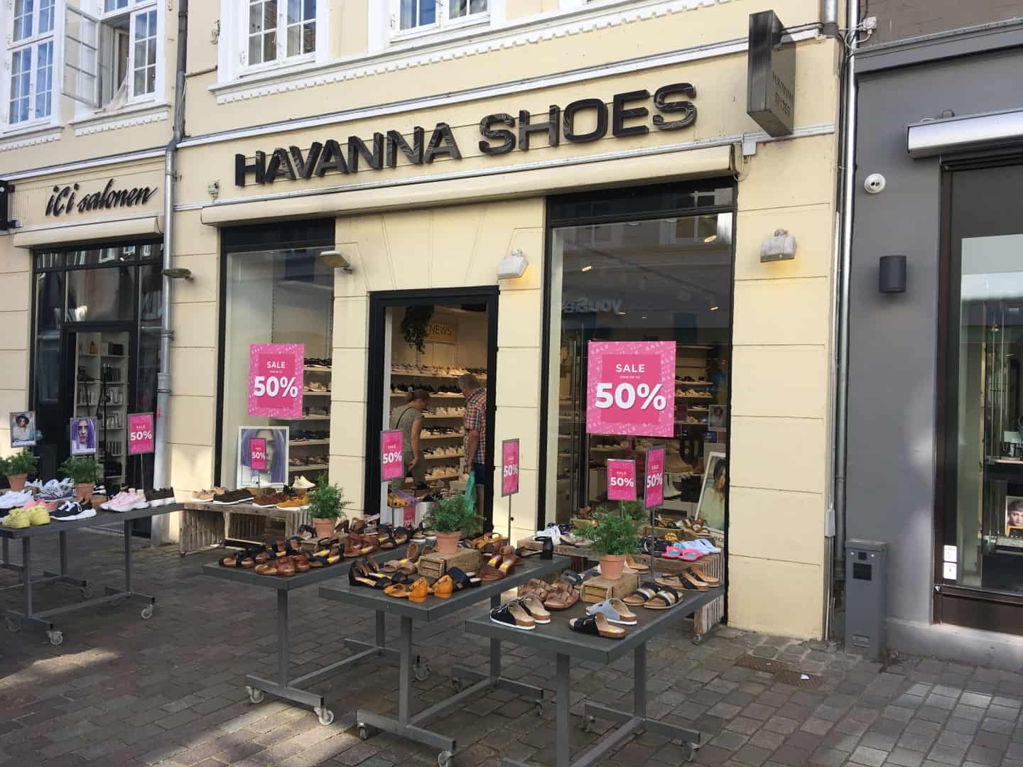 Problem stereoanlæg Munk Trods konkurser hos mange søster-butikker: Viborg-forretning slipper gennem  nåleøjet | ugeavisen.dk