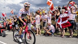 Ikke færre end 1,6 millioner troppede op til de danske tour-starter på Sjælland, Fyn og i Jylland. Touren var en regulær folkefest, skriver Brian Mikkelsen. Arkivfoto: Nils Meilvang/Ritzau Scanpix