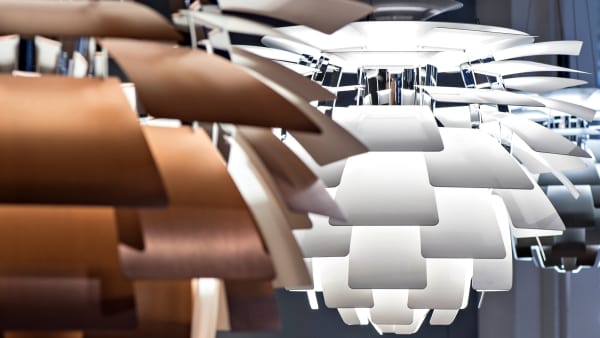 30-årig snød lampeproducenten Louis Poulsen for millionbeløb: Købte billige kinesiske kopier