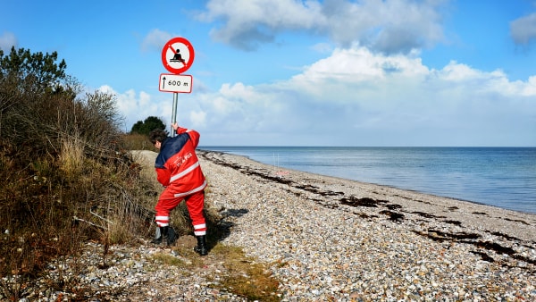 Strand undgår udvidet badeforbud efter nye prøver