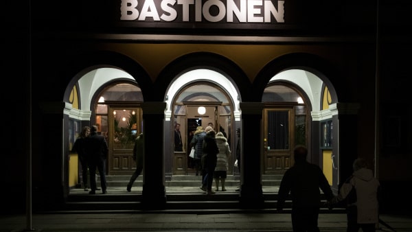 - Er Bastionen et bundløst hul?