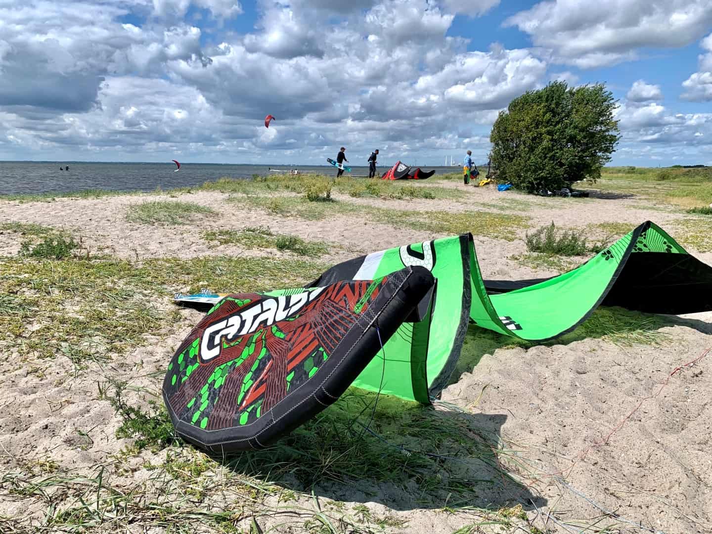 Kiter på vej på vandet