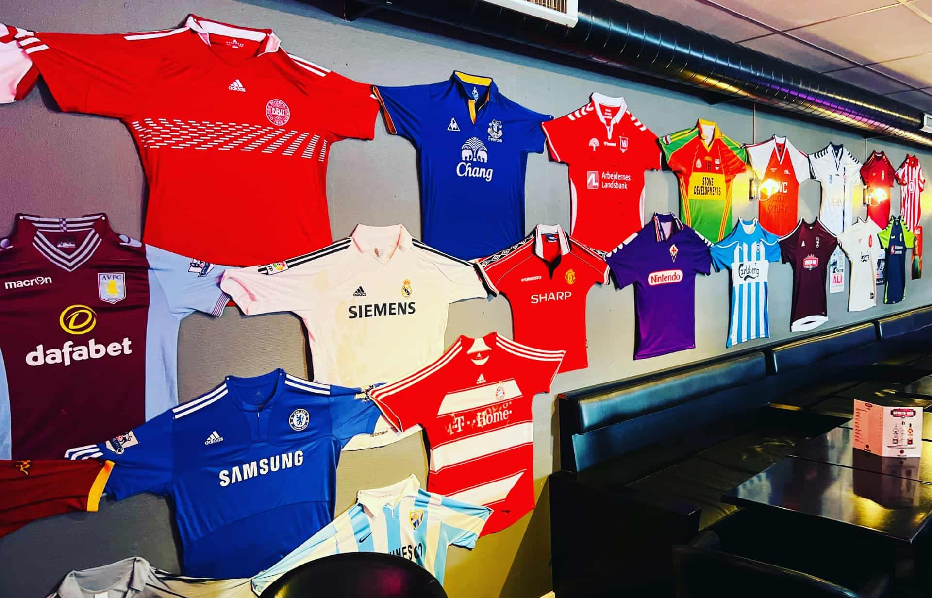 'Du har til fredag Først gav sportsbar i Vejle den tatoverede