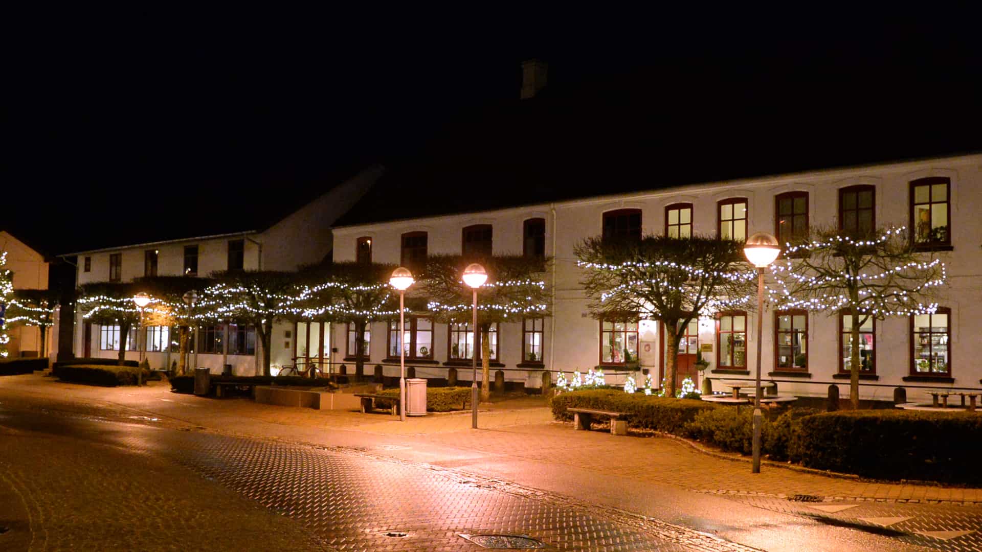 fenders-og-god-julemad-p-hotel-r-dding-ugeavisen-dk