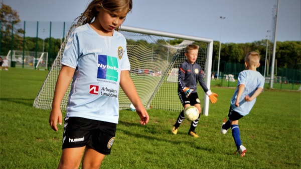 Boldklub I Valby Går Forrest: Vi Vil Gerne Have Flere Piger Til At ...