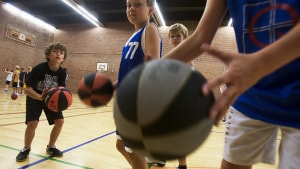 Børnebasketball i Horsens er støttet med cirka en kvart million kroner fra TrygFonden i Region Midtjylland. Arkivfoto: Ritzau/Scanpix